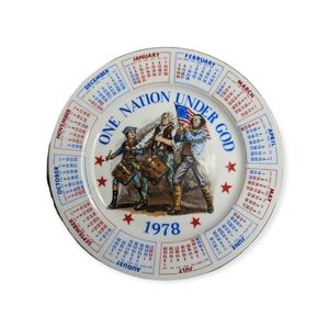 Vintage 1977 Spencer Gifts "One Nation Under God" Calendar Plate
